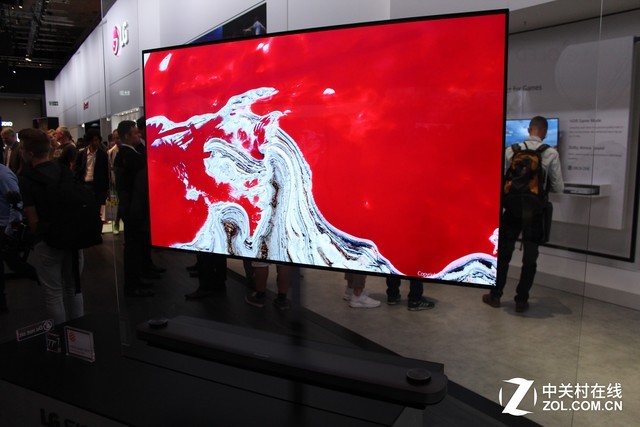 厚度仅为2.57毫米的壁纸电视