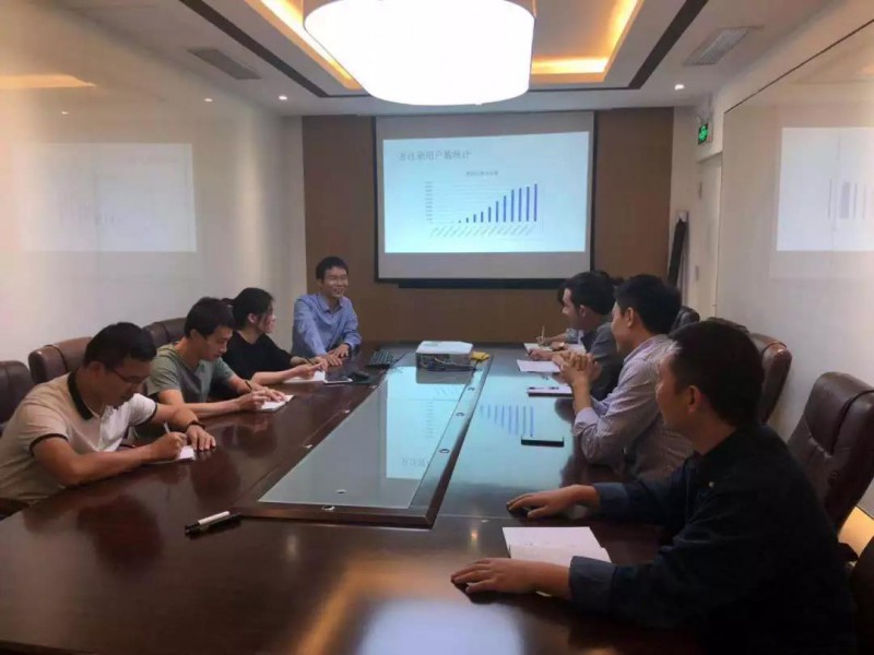 聚合碎片创始人杰布