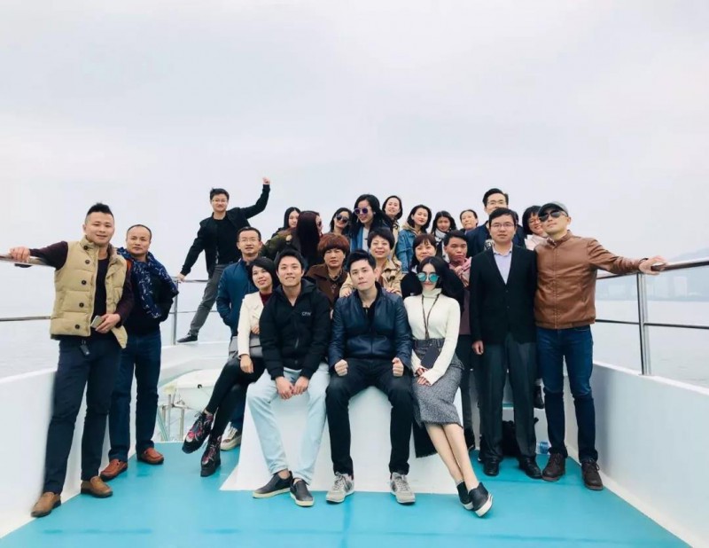 聚合碎片创始人杰布